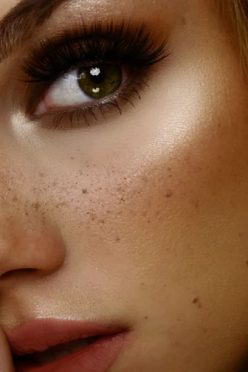 faux-freckles-makeup